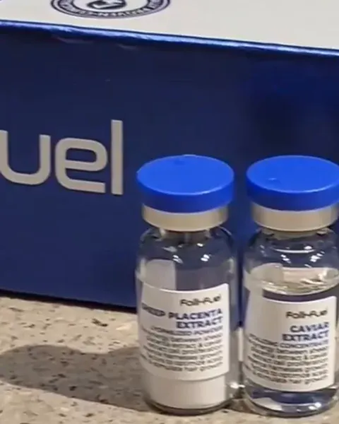 Folli-Fuel 胎盘素与鱼子酱精华瓶及包装